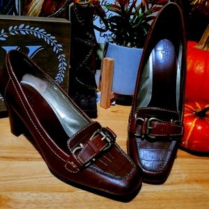 East 5th Block Heels